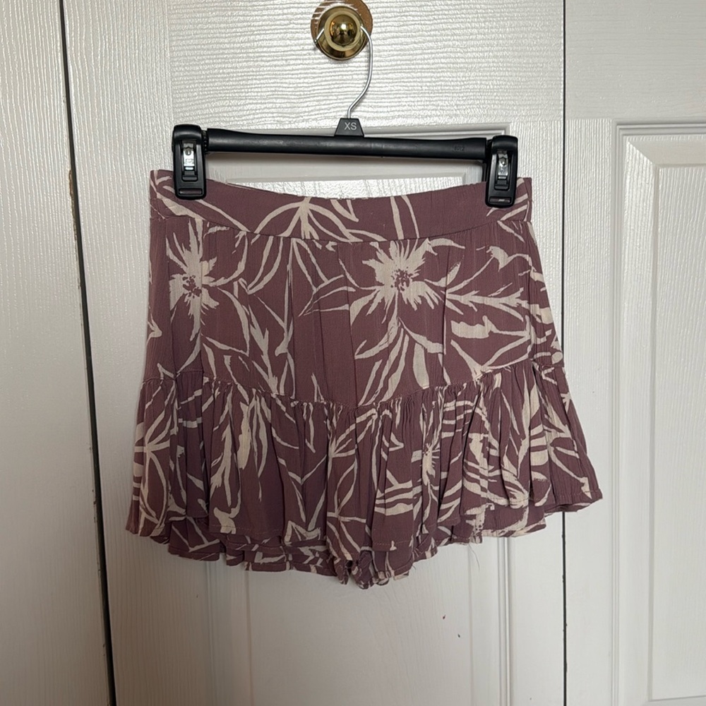 Angie Skort with summer pattern size: small, color:lilac and cream